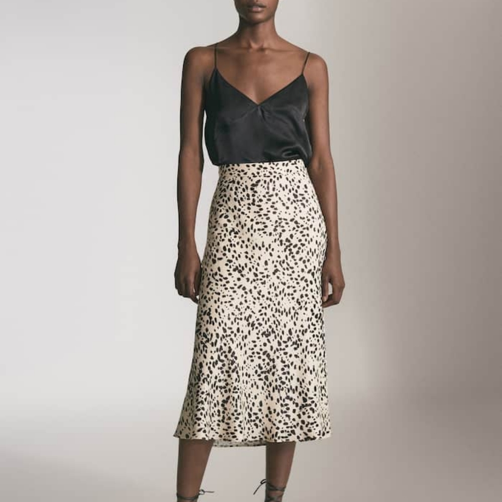 Massimo Dutti Leopard print skirt